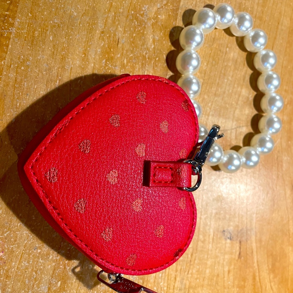 Beautiful red heart valentine purse